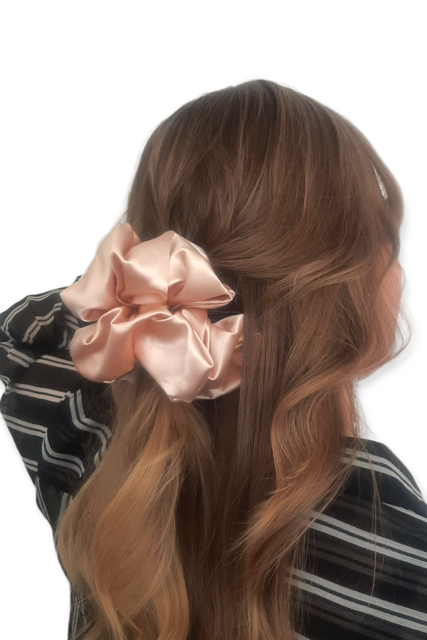 Mega Scrunchie Shamppanja